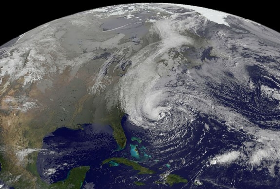 New York travolta dalla tempesta