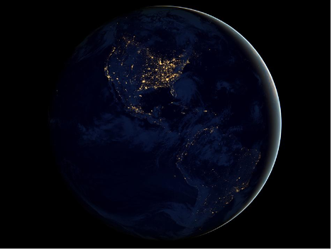 Le luci delle Americhe: illuminazione, demografia, inquinamento, tutto in un'immagine
