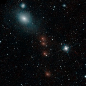 Mars-Comet-Siding-Spring-NEOWISE-PIA18593-br2