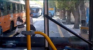 ANSA_Teheran_autobus