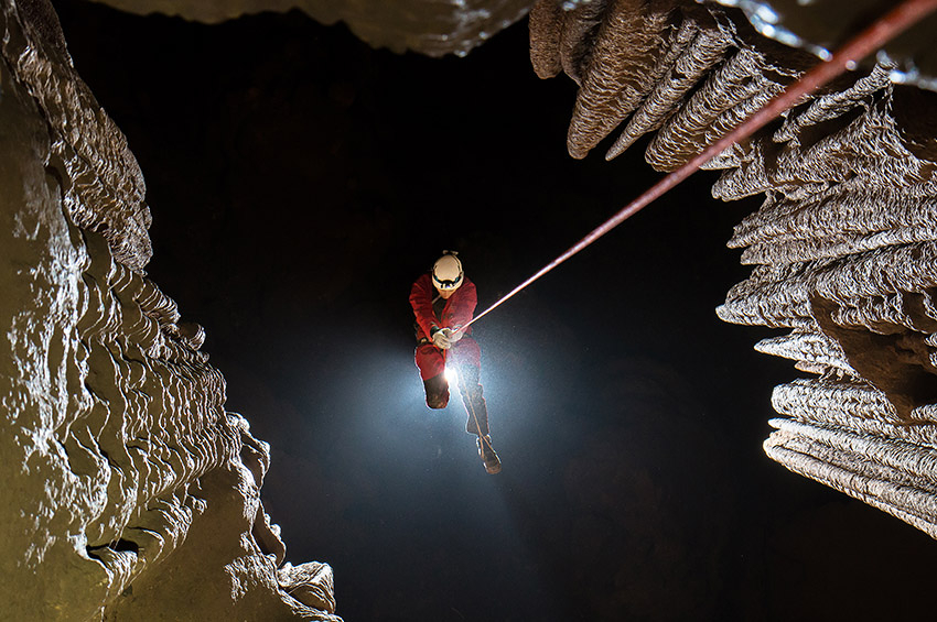 Occhi nuovi sul mondo: Francesco Sauro, uno speleologo nella Casa degli dei