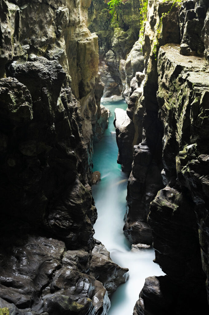 Oasi-WWF-Grotte-del Bussento-torrente