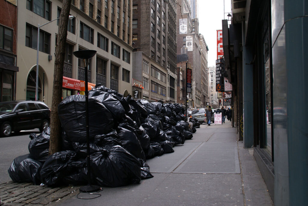 New-York-rifiuti-urbani-problema