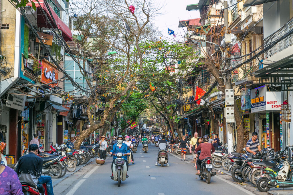Hanoi-quartiere-affollato-Vietnam