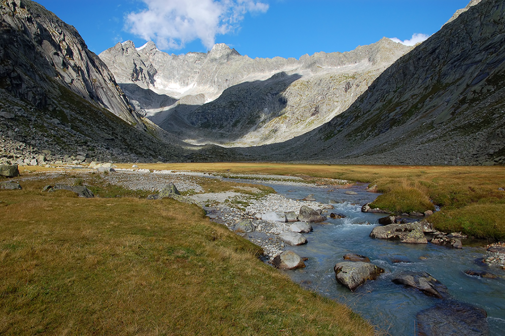 valle a U valle adame